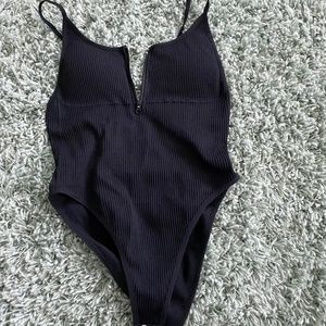 Forever 21 small black zip up body suit